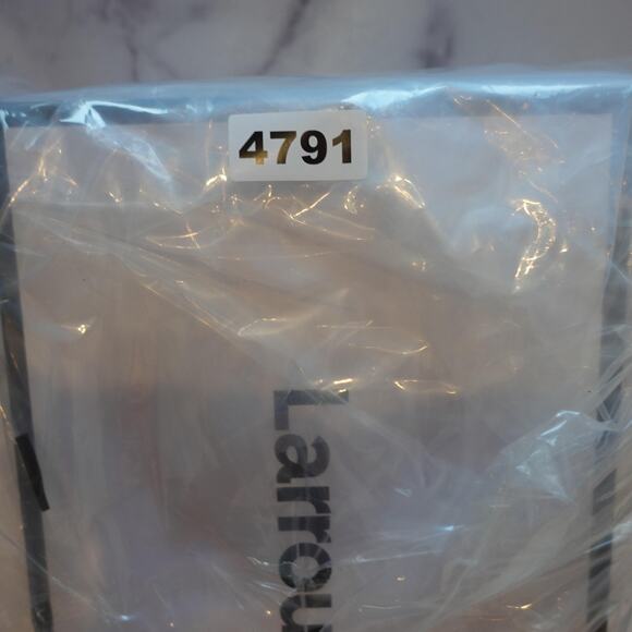 Larroude Ines Pumps Womens Size 8 Mirror Silver Specchio Slingback Heels Dressy - Picture 16 of 16